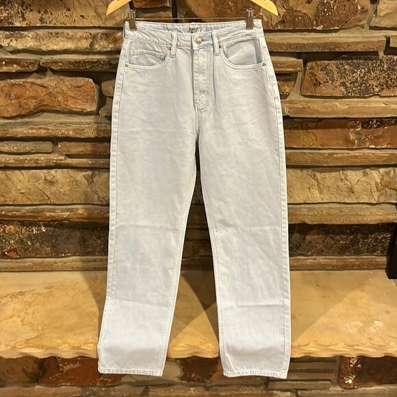 Princess Polly Denim Light Wash Mom Jeans - Picture 1 of 7